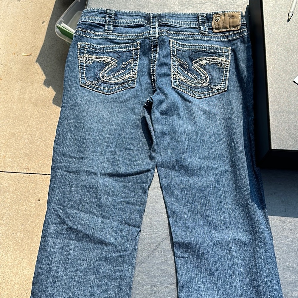 Silver Aiko Capri cropped denim blue jeans size W31